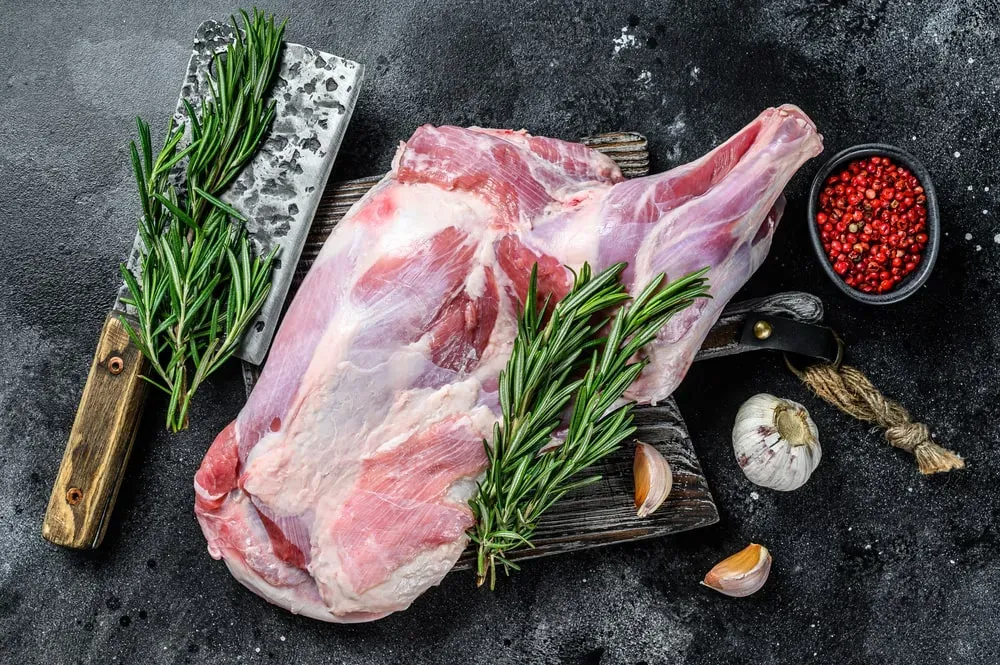 Goat whole leg (for roast) - 1 Kg