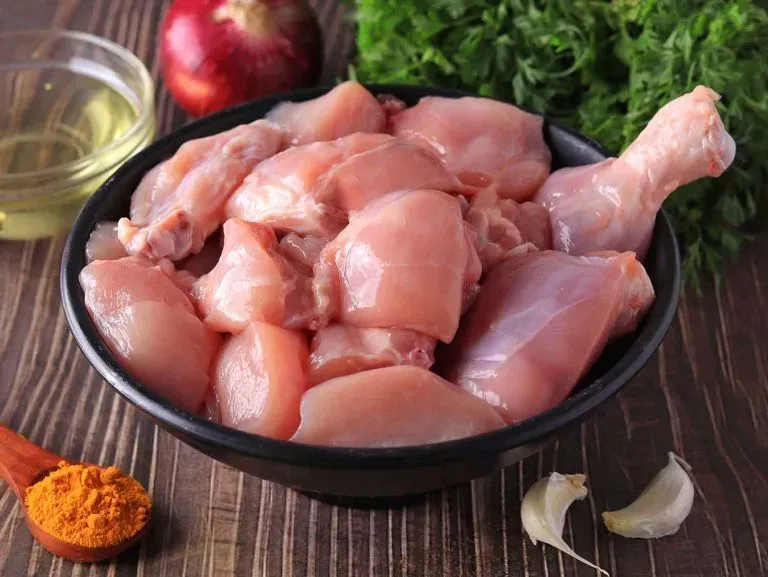 Chicken W/O Skin (Skinless) - 1Kg